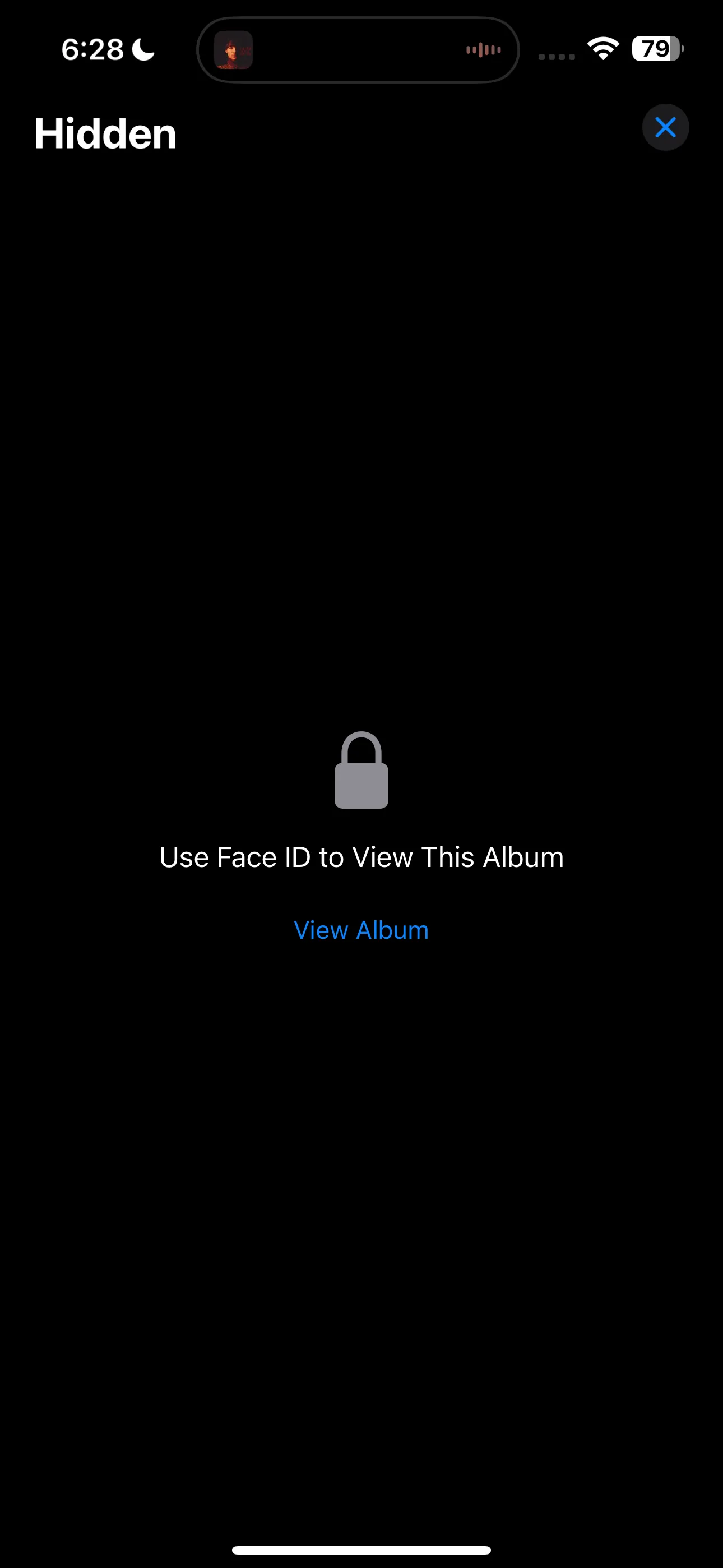 Album Đã Ẩn yêu cầu Face ID để truy cập trên iPhone