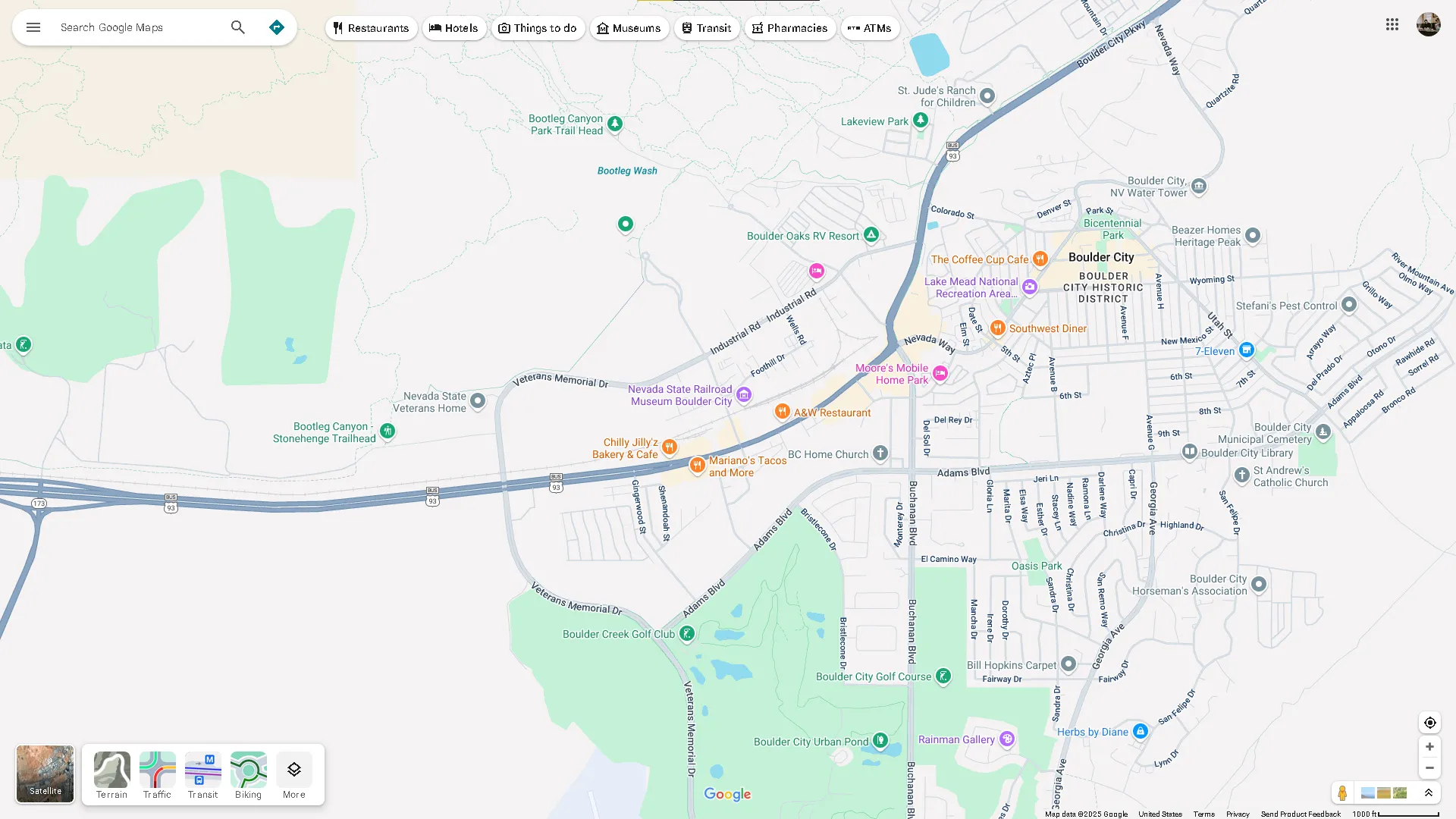 Bản đồ Boulder City, Nevada trên Google Maps hiển thị các đặc điểm tự nhiên với màu xanh dương, xanh lá, nâu và nâu đậm