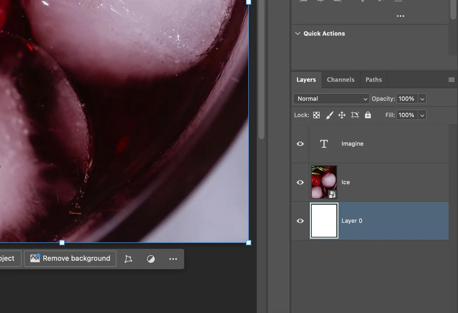 Bảng điều khiển layer trong Photoshop cho phép quản lý và tùy chỉnh các yếu tố thiết kế.