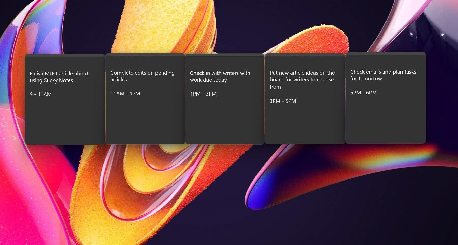 Các khối thời gian được tạo bằng Sticky Notes trên desktop Windows