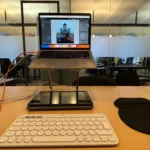 Chỉnh sửa ảnh trên laptop bằng chuột không dây để có độ chính xác cao