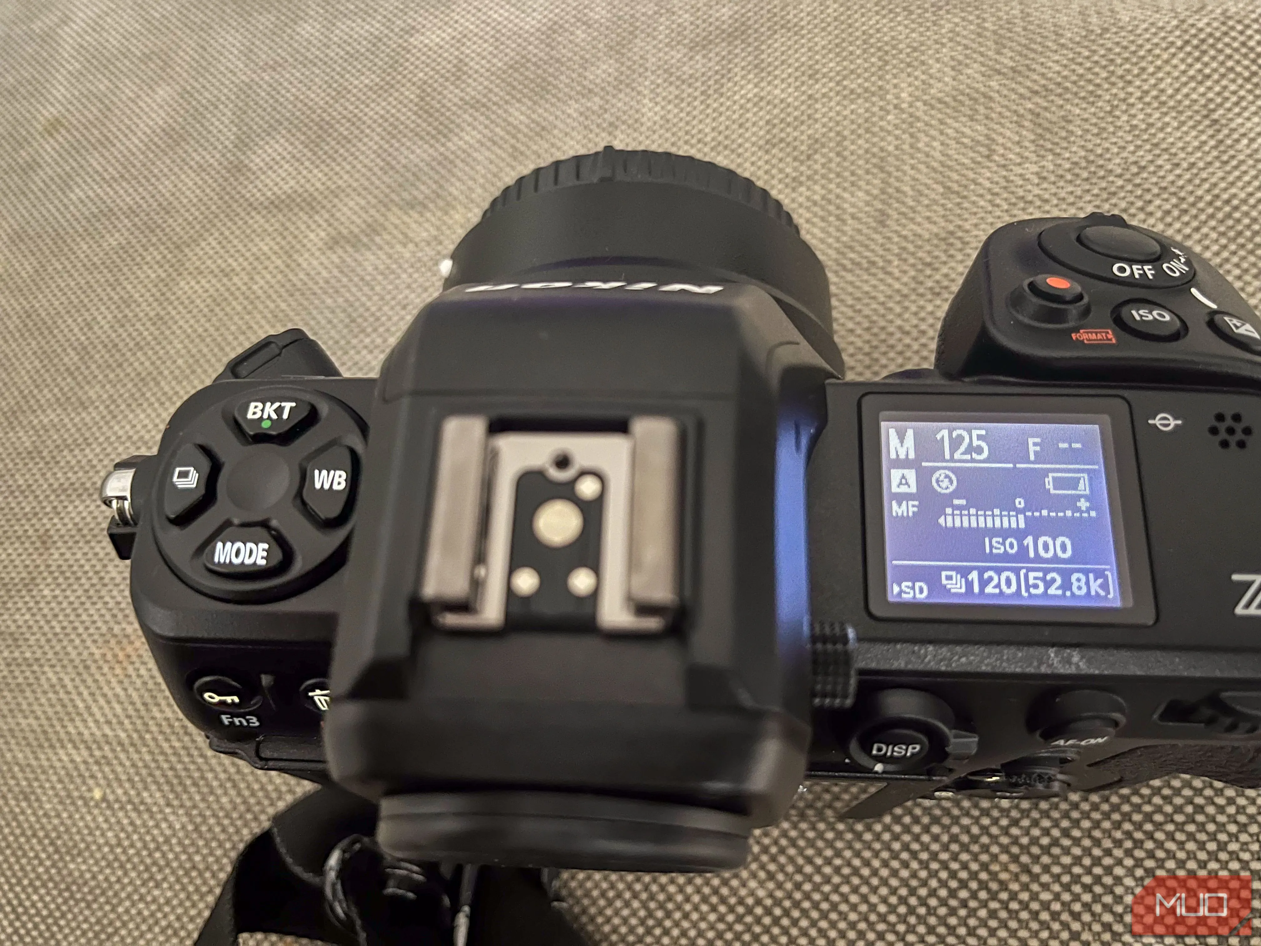 Chụp ảnh với máy ảnh Mirrorless và các cài đặt nâng cao