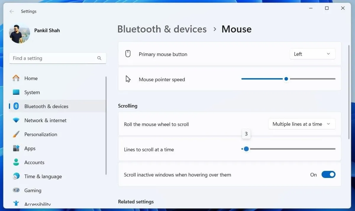Cửa sổ cài đặt chuột trên Windows 11, hiển thị tùy chọn điều chỉnh số dòng cuộn mỗi lần