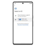 Điện thoại Android hiển thị giao diện Google Wallet với tùy chọn thêm hộ chiếu số hoặc các loại giấy tờ định danh kỹ thuật số khác.