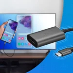 Điện thoại kết nối màn hình qua bộ chuyển đổi USB-C sang HDMI