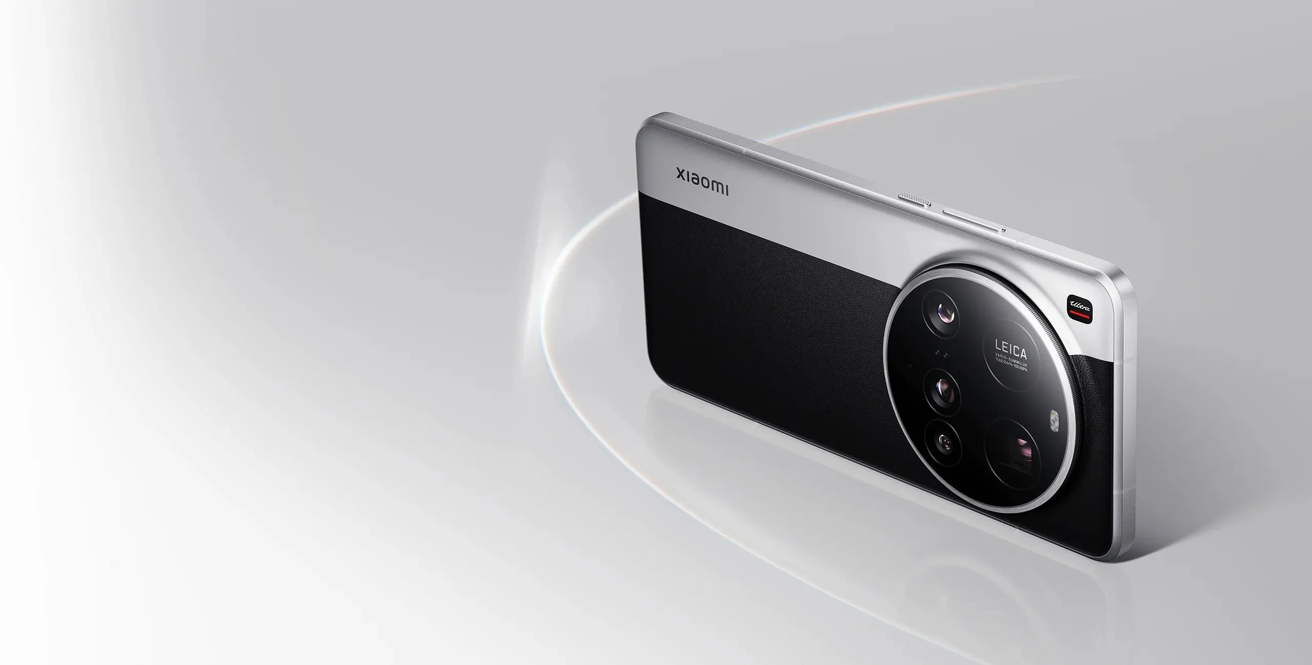 Điện thoại Xiaomi 15 Ultra với cụm camera tròn lớn hợp tác Leica