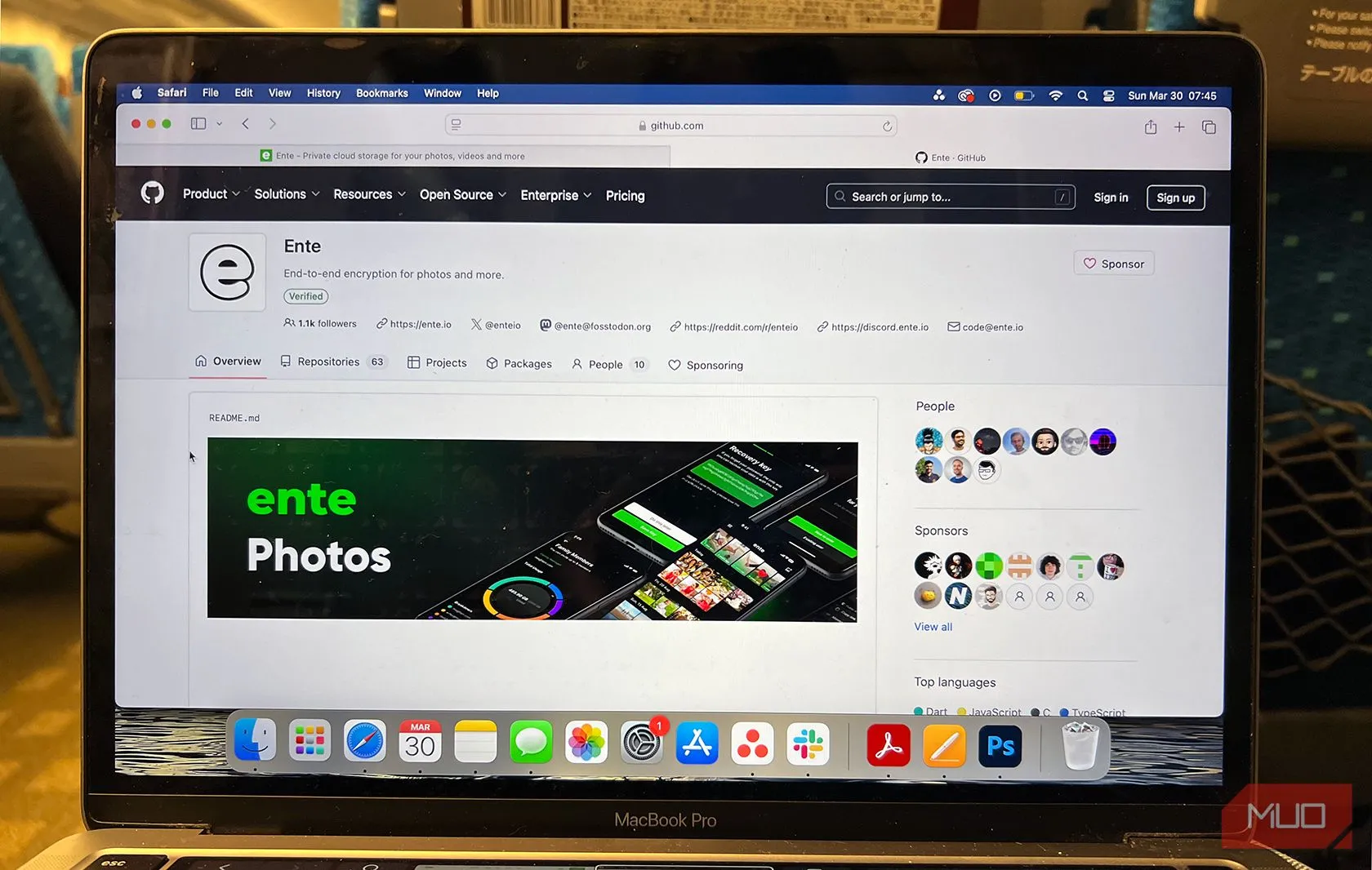 Ente Photos trên GitHub, minh họa mã nguồn mở