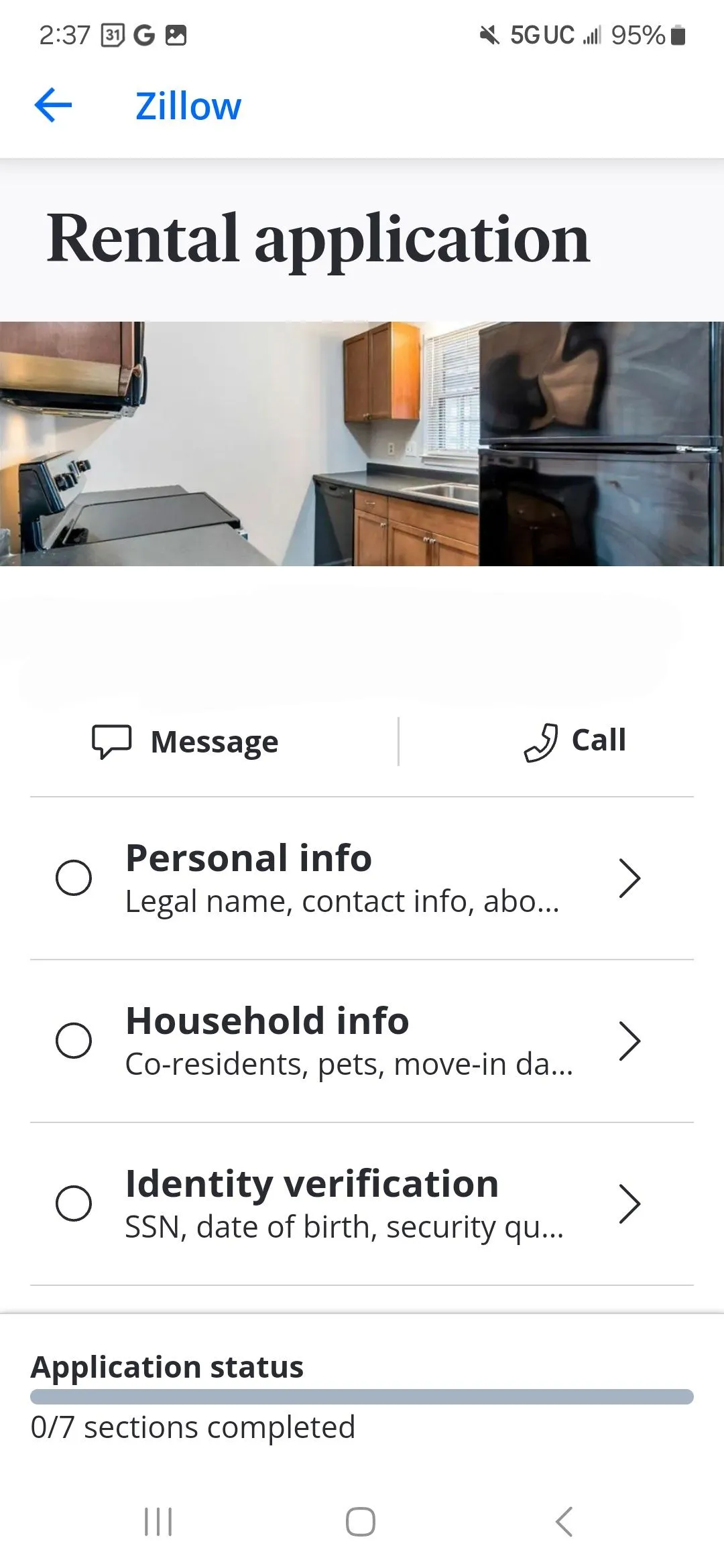 Form nộp đơn thuê căn hộ qua Zillow, yêu cầu thông tin cá nhân và hộ gia đình để hoàn tất quy trình ứng tuyển.