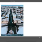 Giao diện Adobe Camera Raw với ảnh đang được chỉnh sửa, hiển thị biểu đồ histogram và các thanh trượt điều chỉnh.