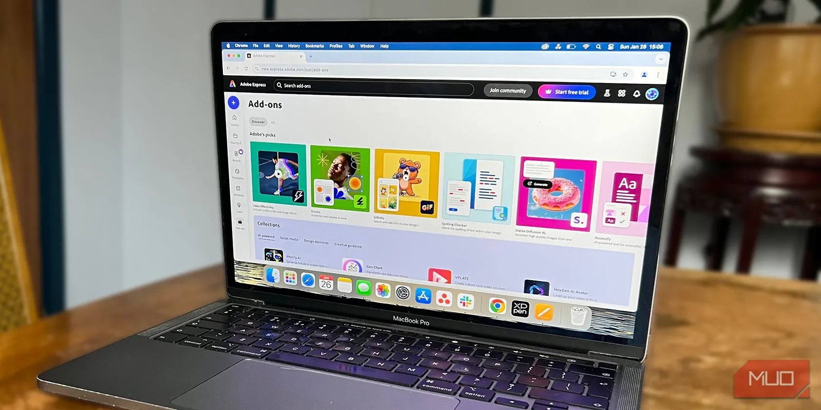 Giao diện Adobe Express trên MacBook hiển thị khu vực Add-Ons