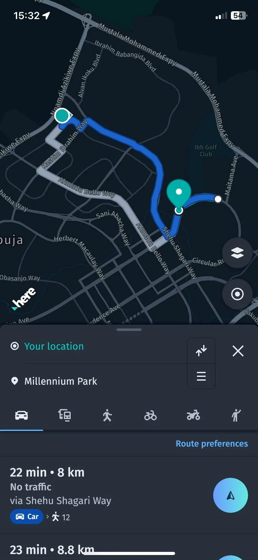 Giao diện dẫn đường ô tô chi tiết trên HERE WeGo khi không có kết nối internet.