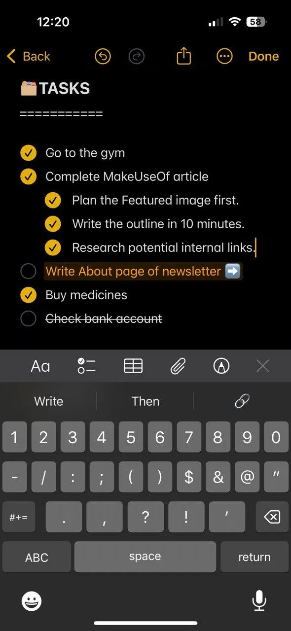Giao diện ghi chú hàng ngày trong Apple Notes, minh họa các nhiệm vụ (tasks), sự kiện (events) và phần ghi chú (notes) cho Interstitial Journaling.