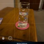 Giao diện NeuralCam hiển thị tùy chỉnh cân bằng trắng (White Balance) cho ảnh chụp trên iPhone