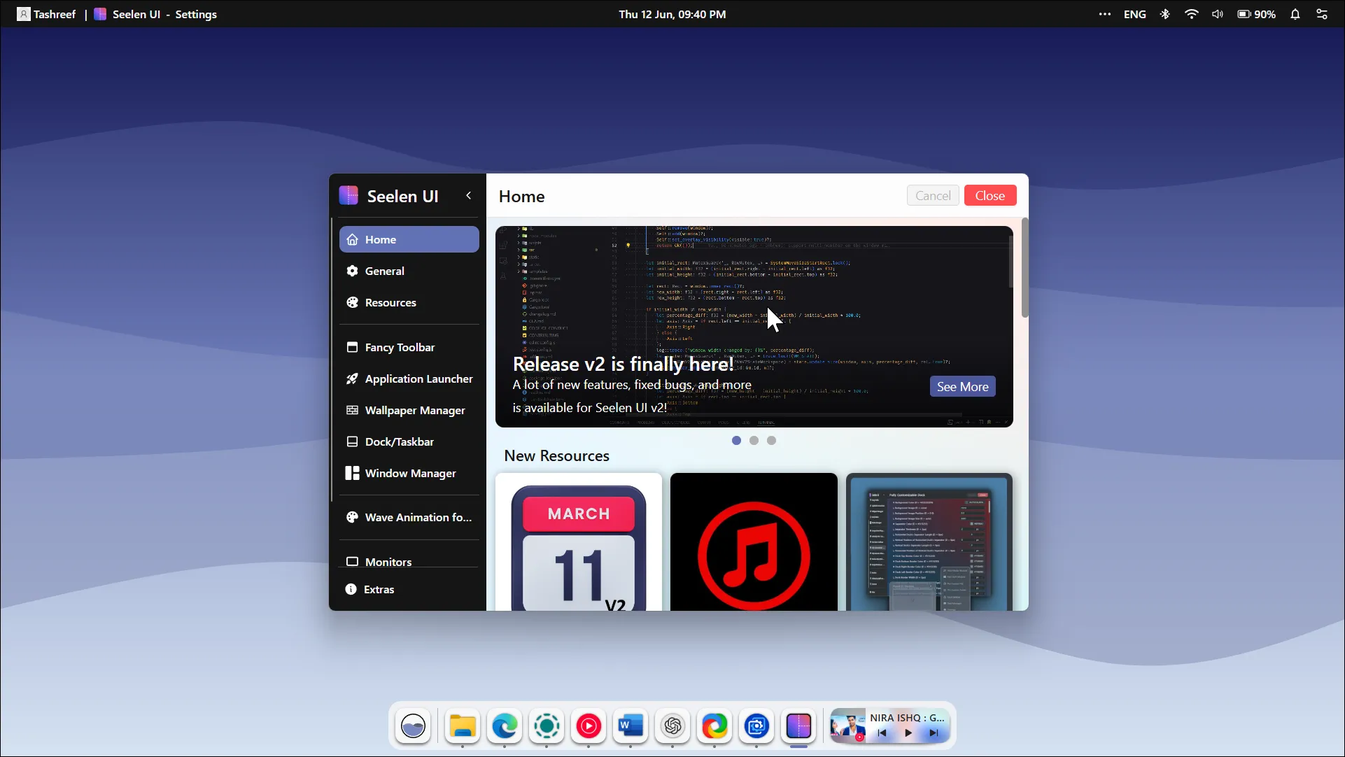 Giao diện Seelen UI đang chạy trên màn hình nền, hiển thị dock kiểu macOS và thanh menu phía trên