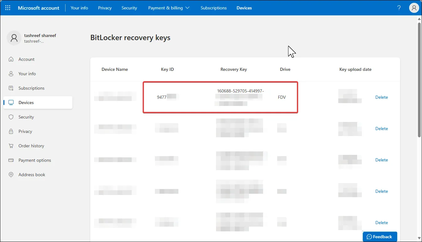Giao diện tài khoản Microsoft trực tuyến hiển thị các khóa khôi phục BitLocker đã lưu