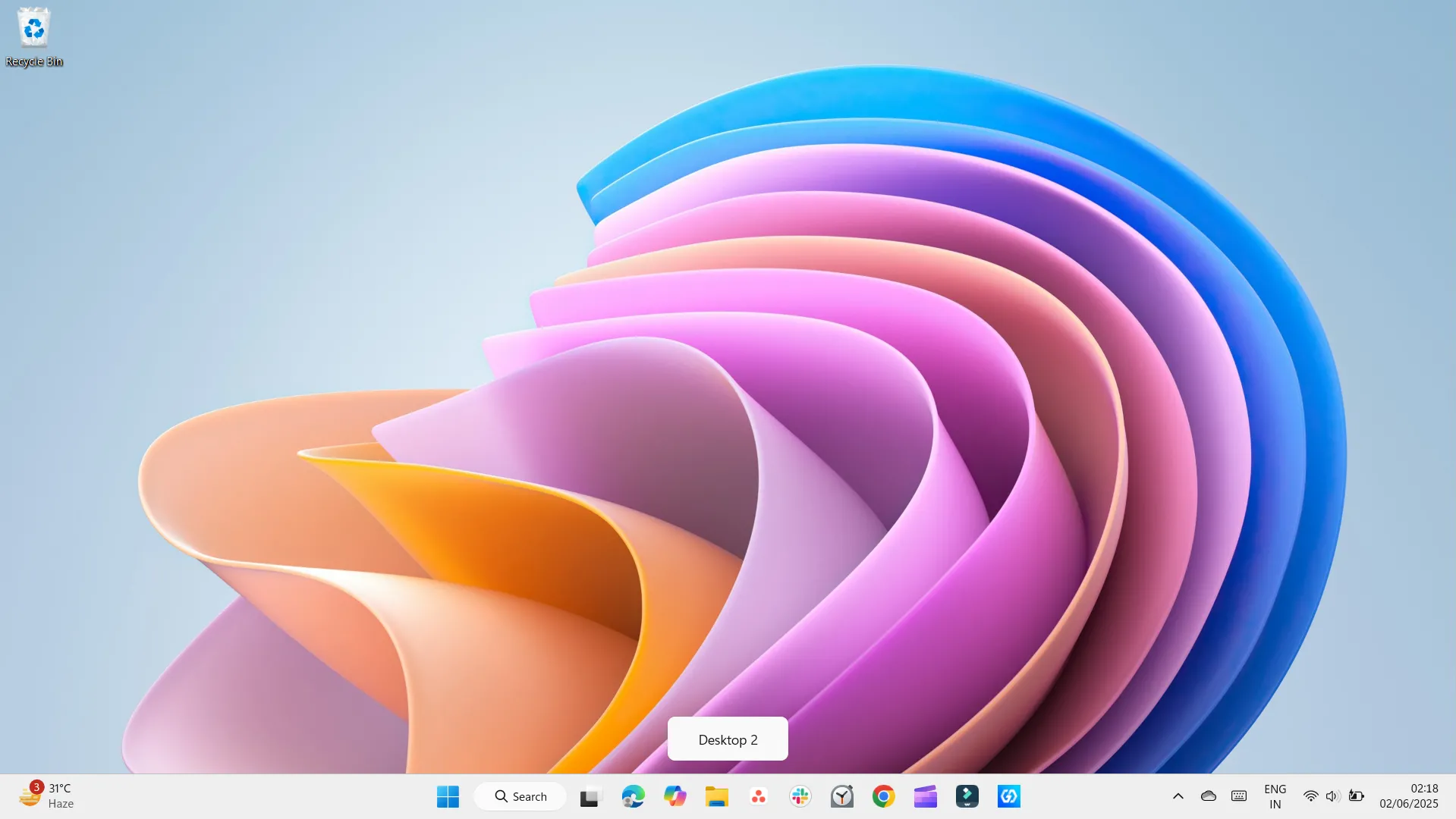 Giao diện tạo desktop ảo trên Windows, hiển thị Desktop 1 và tùy chọn tạo Desktop 2, minh họa cách quản lý không gian làm việc.