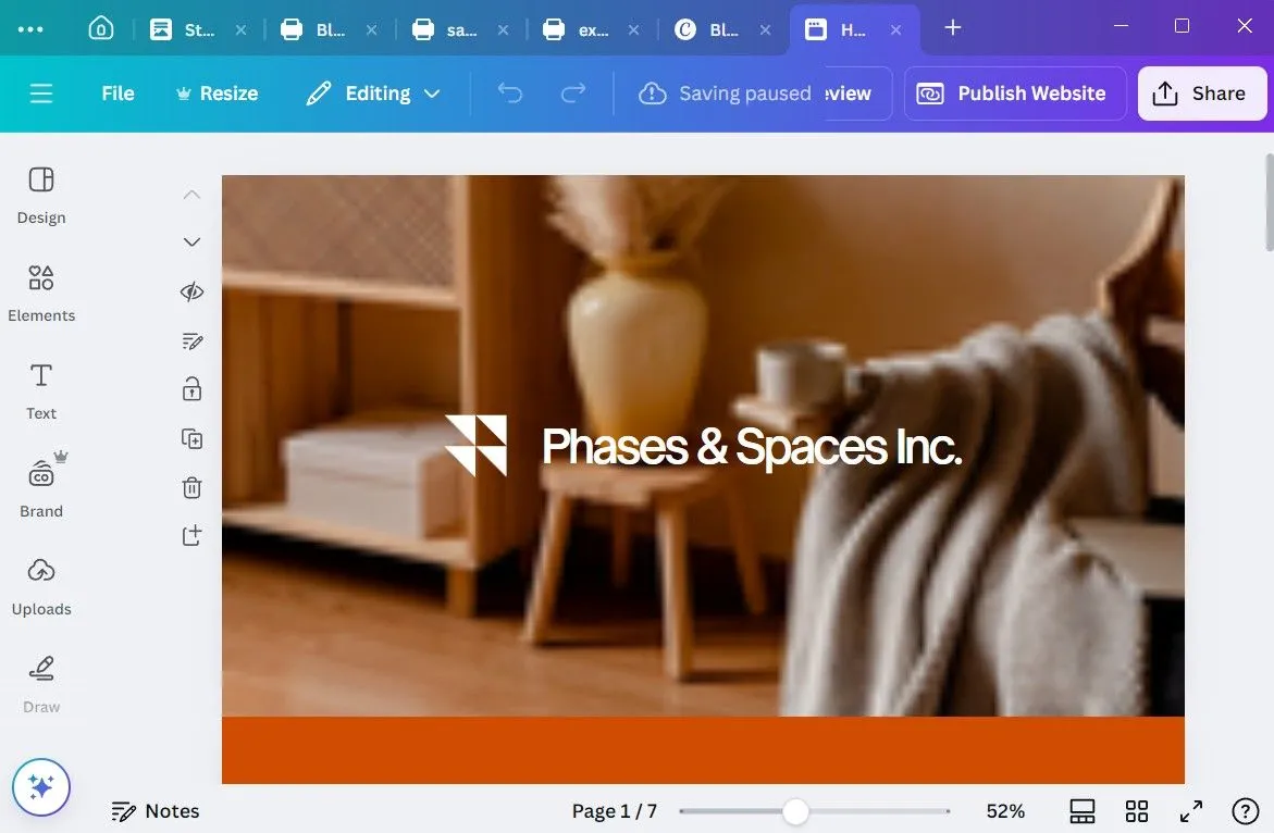 Giao diện trình xây dựng website trong ứng dụng Canva trên máy tính