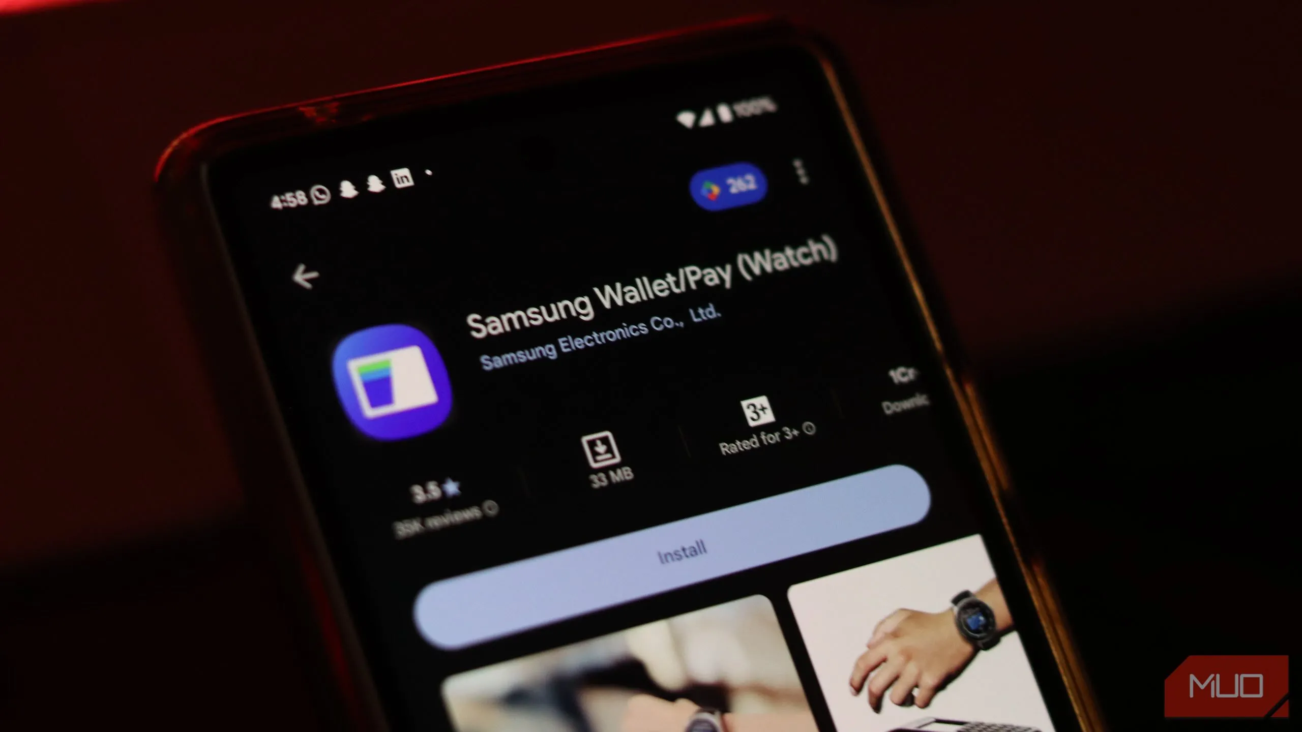 Giao diện ứng dụng Samsung Wallet trên Google Play Store, minh họa tính năng chuyển tiền Tap to Transfer qua NFC