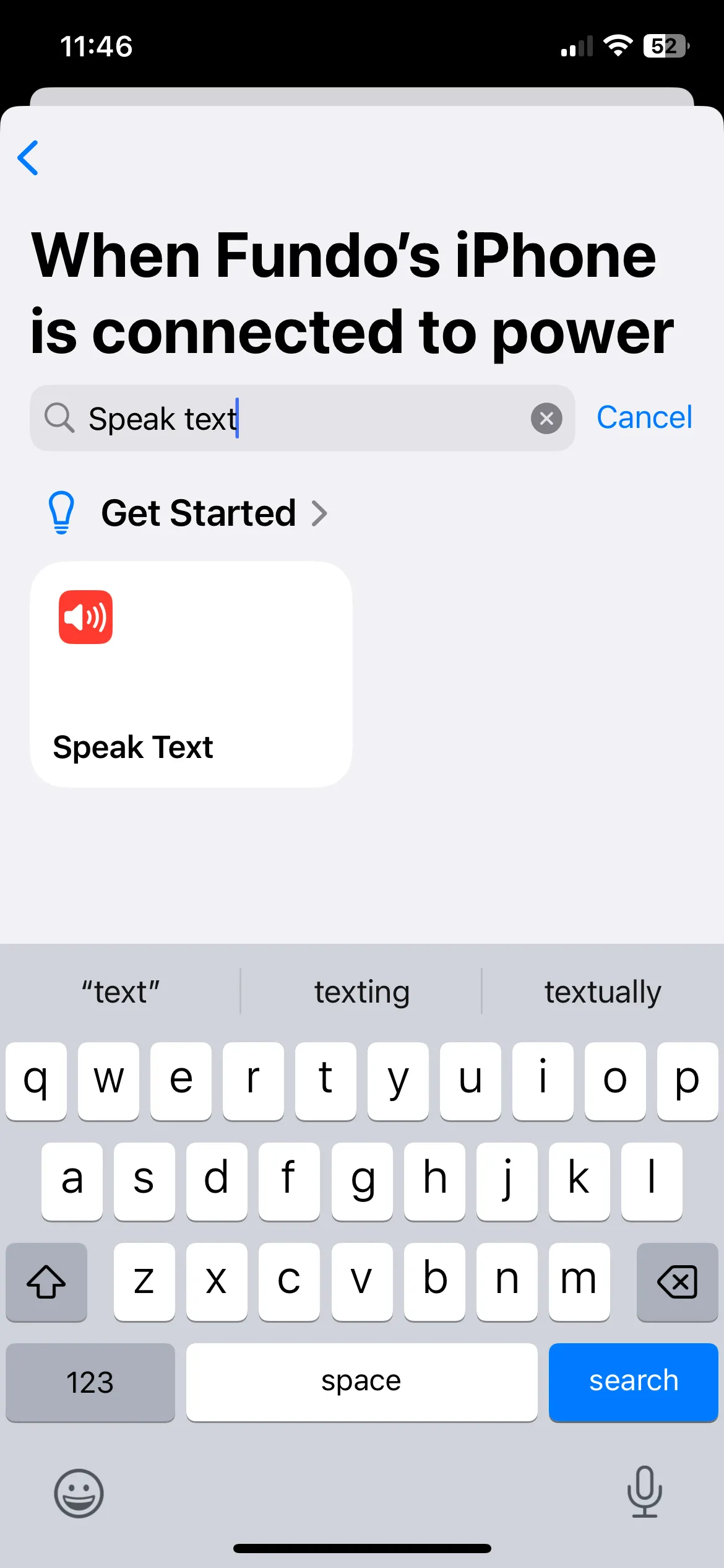 Hành động &quot;Đọc văn bản&quot; (Speak Text) trong ứng dụng Phím tắt, cho phép nhập nội dung và tùy chỉnh giọng nói của Siri.