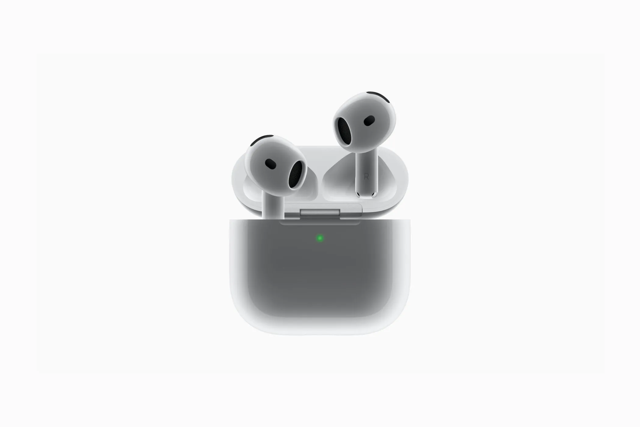 Hộp sạc của AirPods thế hệ thứ 4 có kích thước nhỏ gọn hơn, giúp phân biệt với các phiên bản trước