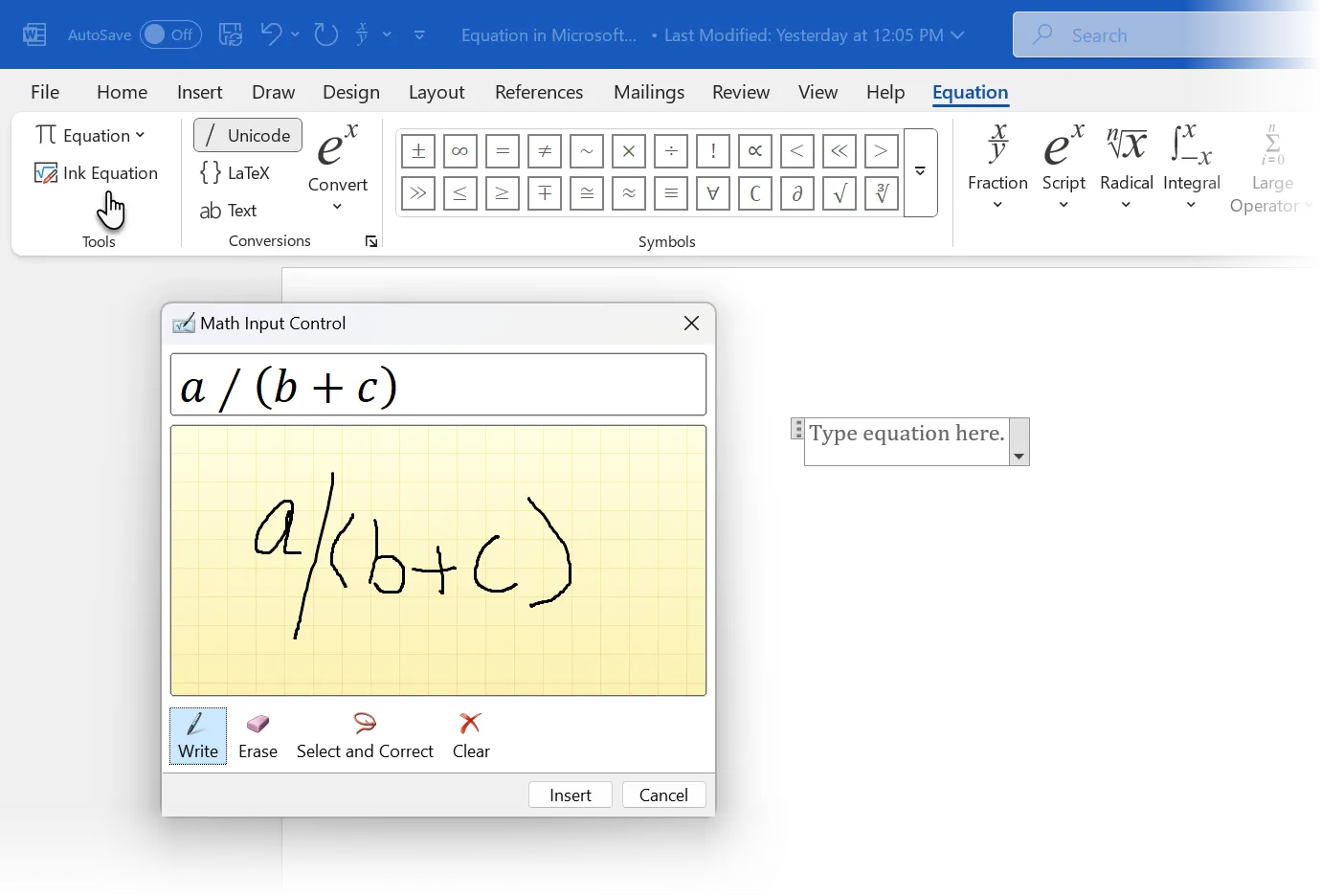 Hộp thoại Math Input Control trong Word, cho phép người dùng viết công thức toán học bằng chữ viết tay và chuyển đổi thành định dạng số.