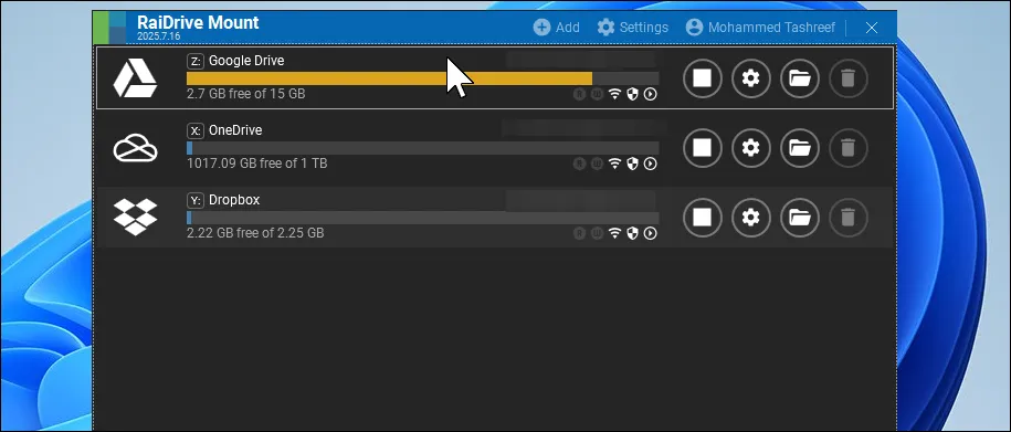 Hộp thoại RaiDrive hiển thị các ổ đĩa đám mây đã gắn kết trên máy tính Windows 11.
