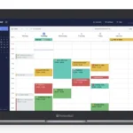 Lịch Proton Calendar trên máy tính với các khối thời gian được sắp xếp khoa học