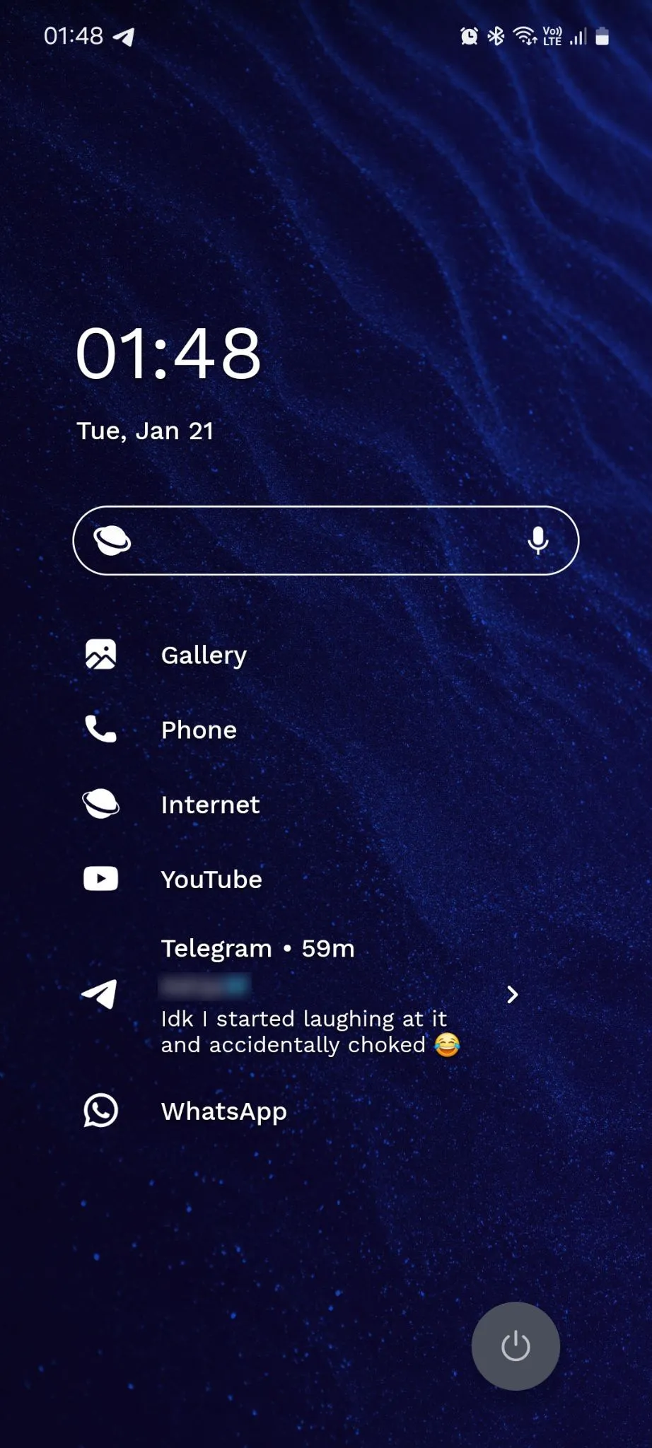 Màn hình chính Niagara Launcher hiển thị nội dung thông báo tin nhắn Telegram