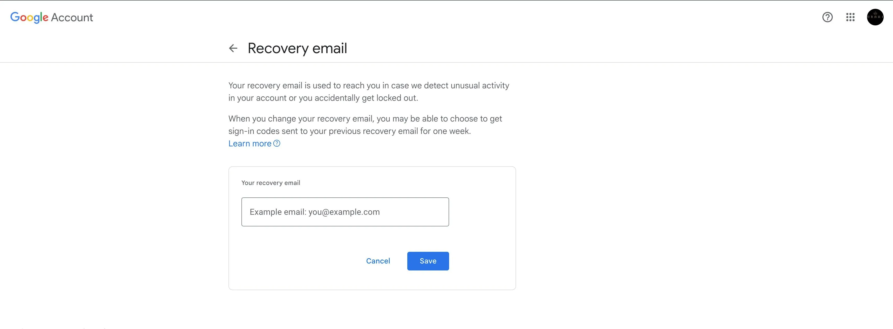 Màn hình nhập email khôi phục tài khoản Google, nhấn mạnh tầm quan trọng của việc kiểm tra tùy chọn khôi phục khi sao lưu dữ liệu.