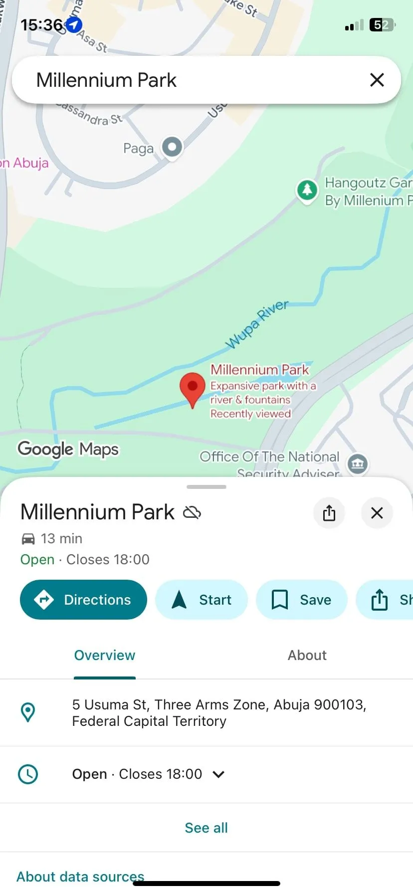 Màn hình tìm kiếm và tải bản đồ ngoại tuyến trên ứng dụng Google Maps cho iPhone.