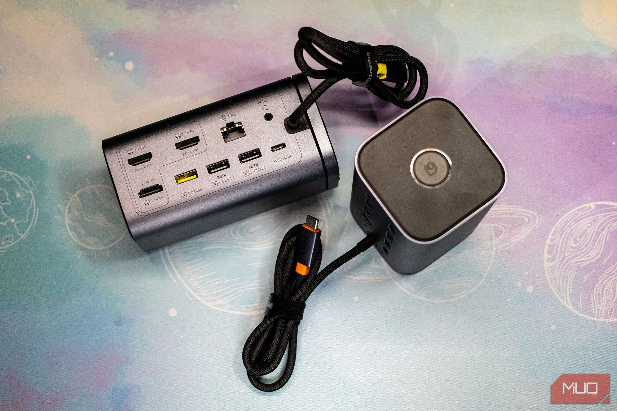 Mặt sau của Docking Station Baseus Spacemate 11-in-1 hiển thị các cổng kết nối như USB-C PD, Ethernet và USB-A