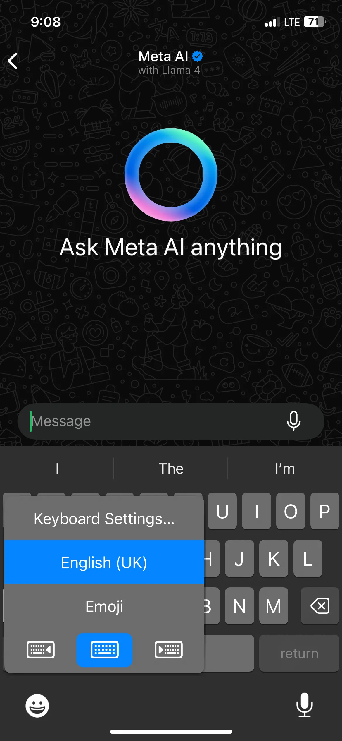 Menu cài đặt bàn phím iPhone xuất hiện trong ứng dụng WhatsApp, cho phép điều chỉnh vị trí bàn phím.