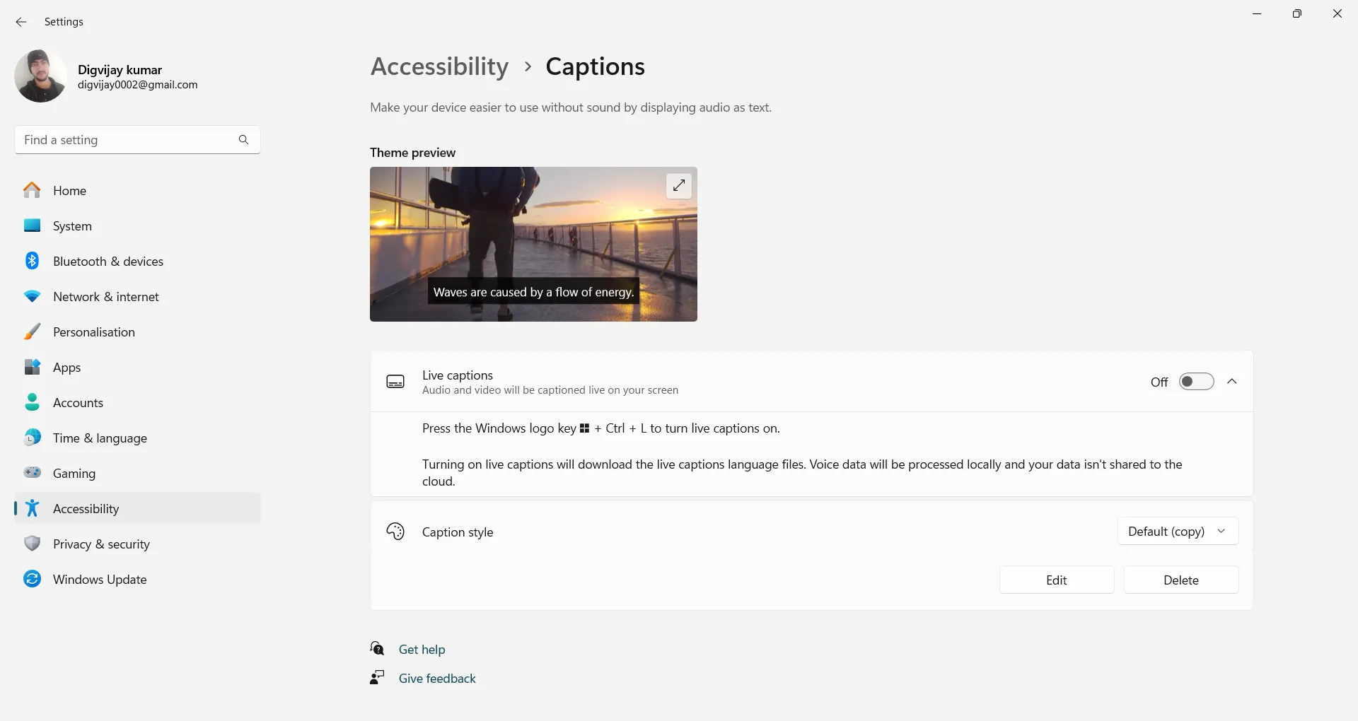 Menu cài đặt bật Phụ đề trực tiếp (Live Captions) trong Cài đặt Trợ năng của Windows 11