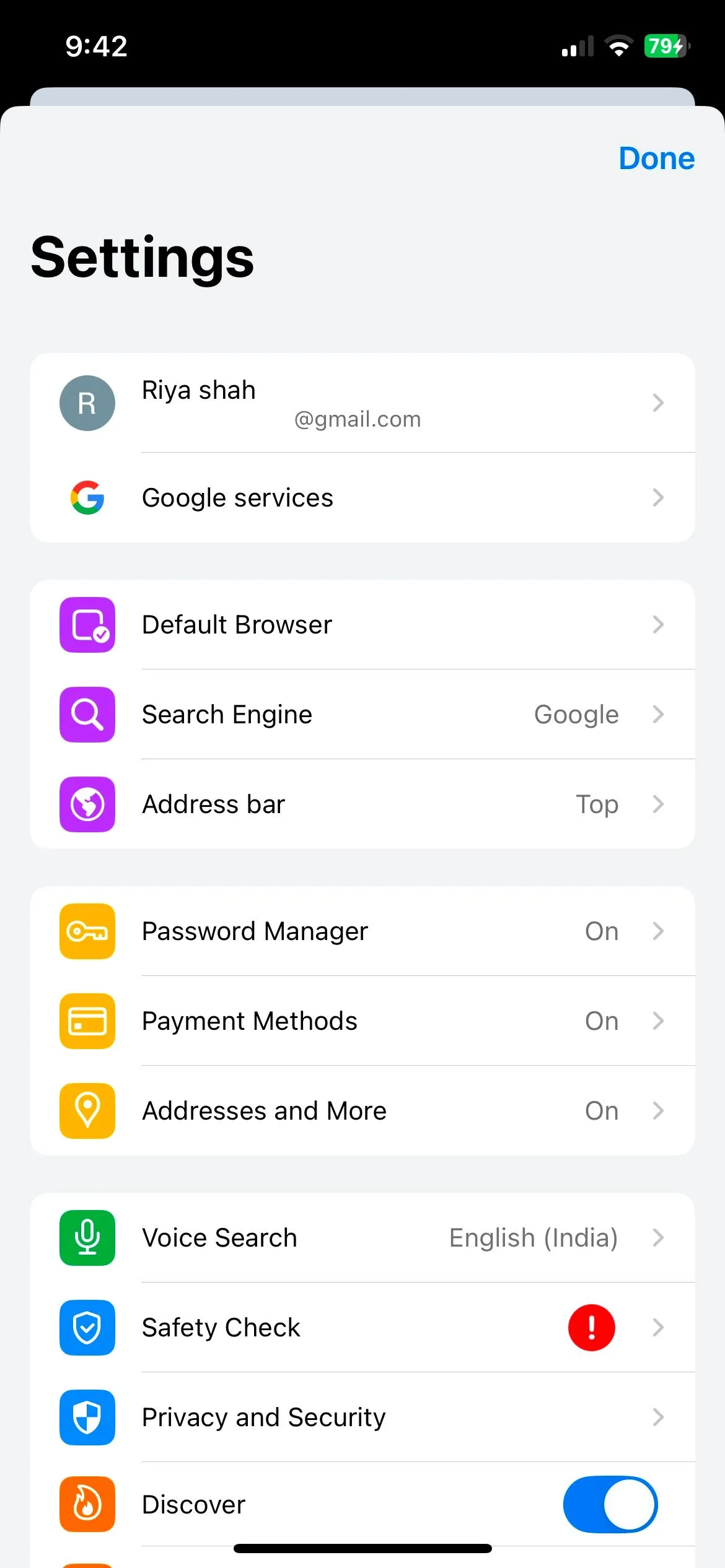 Menu Cài đặt Chrome trên iOS, nơi người dùng có thể truy cập Trình quản lý mật khẩu