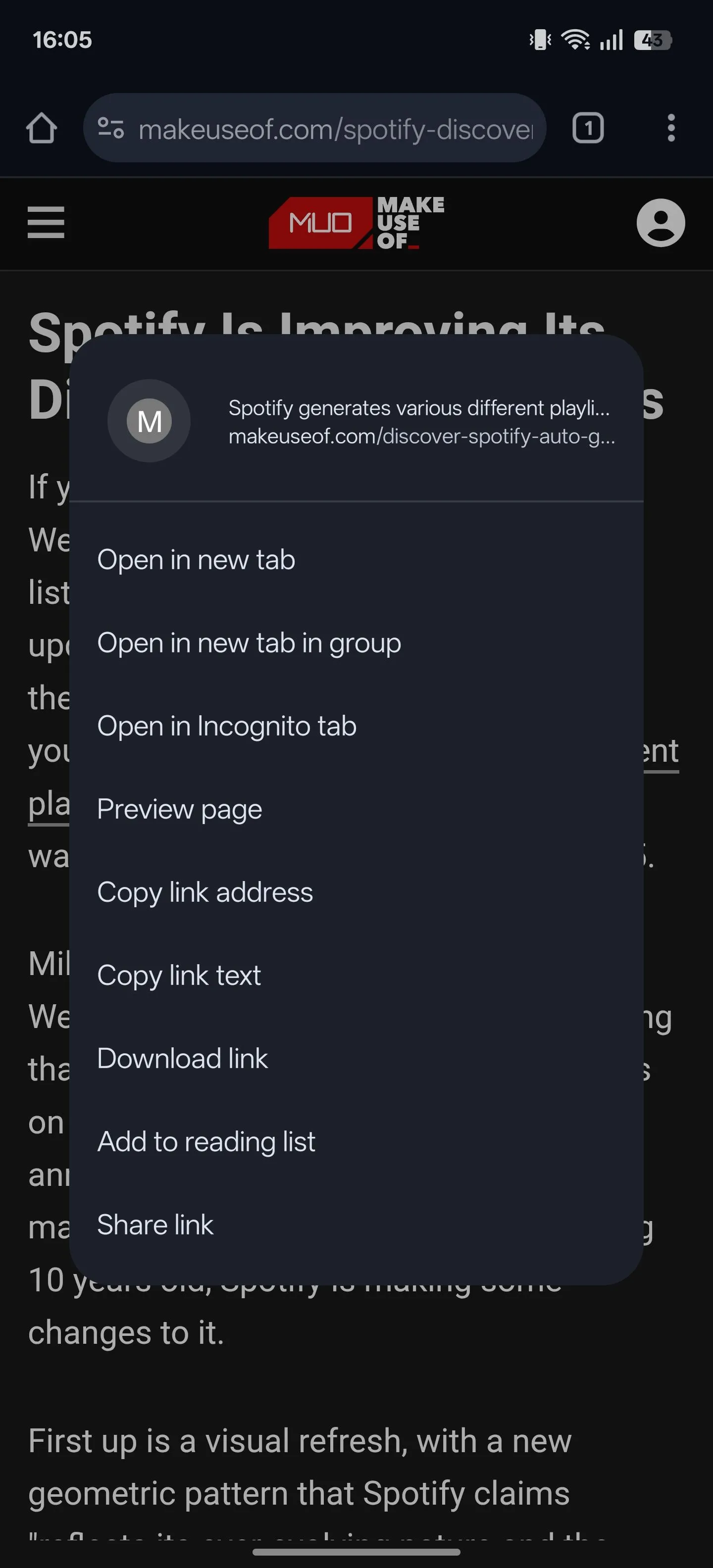 Menu ngữ cảnh khi nhấn giữ một từ trên trang web trong Chrome cho Android.