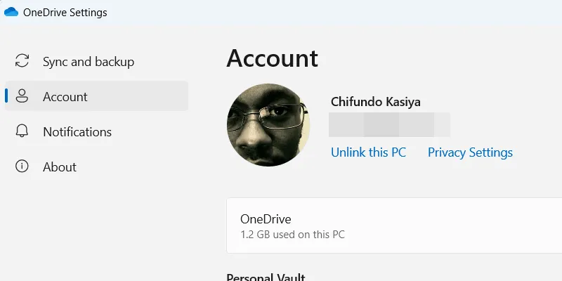 Ngắt liên kết tài khoản OneDrive khỏi PC trên Windows 11