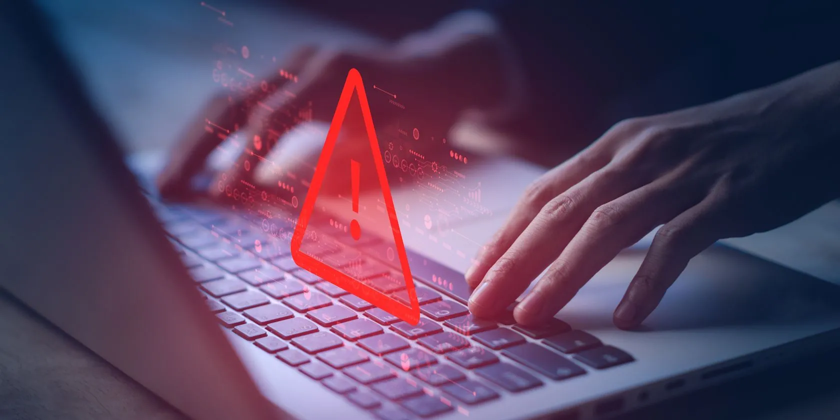 Người dùng nhìn vào màn hình laptop hiển thị cảnh báo bảo mật, minh họa rủi ro khi dùng câu hỏi bảo mật dễ đoán