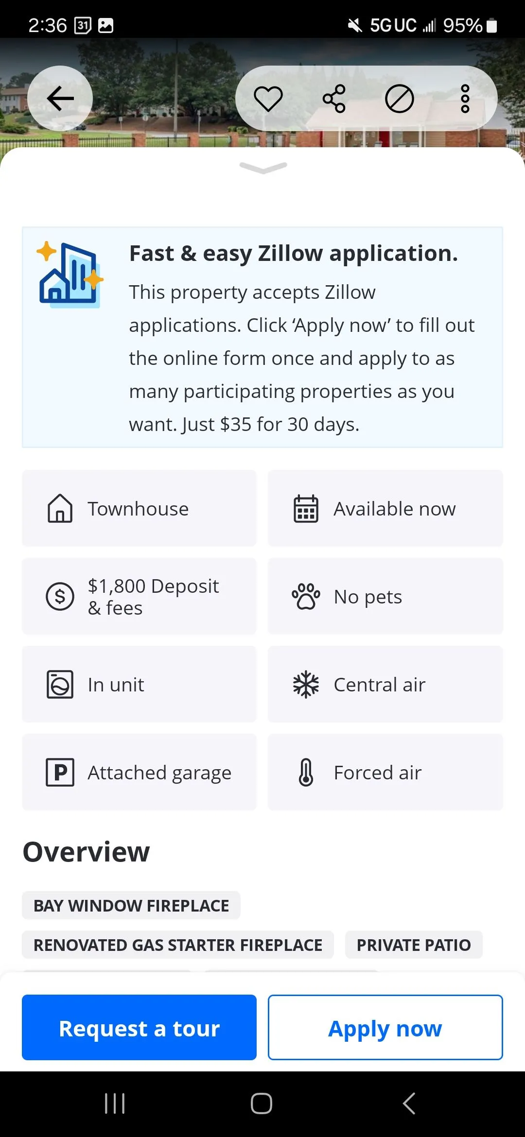 Nút 'Apply now' trên Zillow cho phép người dùng nộp đơn thuê căn hộ trực tuyến một cách nhanh chóng và tiện lợi.