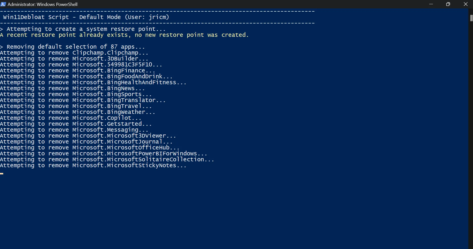 Sử dụng các script hoặc công cụ tự động để gỡ bỏ bloatware từ Microsoft và nhà sản xuất.