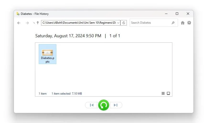 Sử dụng Lịch Sử Tệp (File History) để khôi phục tệp PowerPoint đã lưu, với các phiên bản theo thời gian.
