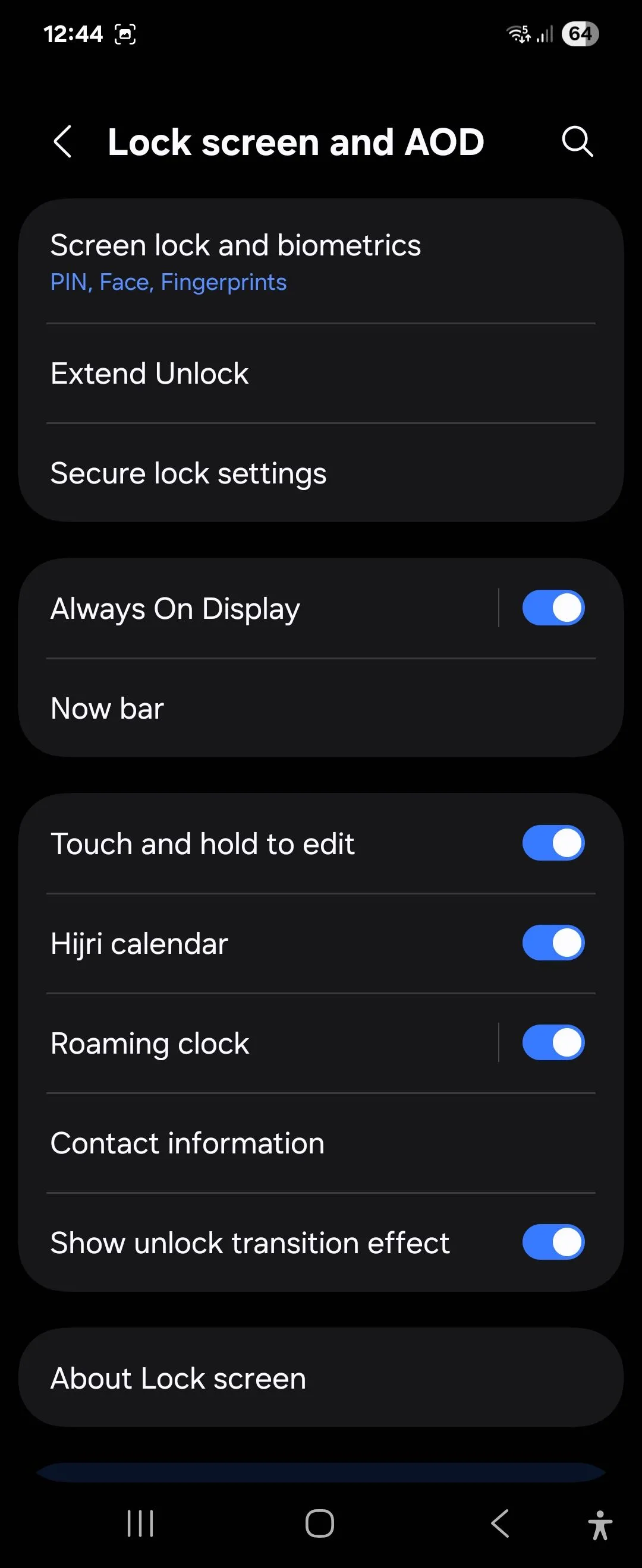 Thanh Now Bar hiển thị thông báo trực tiếp và cài đặt Now Bar trên Galaxy Z Flip 6 chạy One UI 7