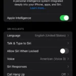 Thiết lập tùy chọn Nói và Gõ cho Siri trong mục Cài đặt Apple Intelligence trên iPhone.