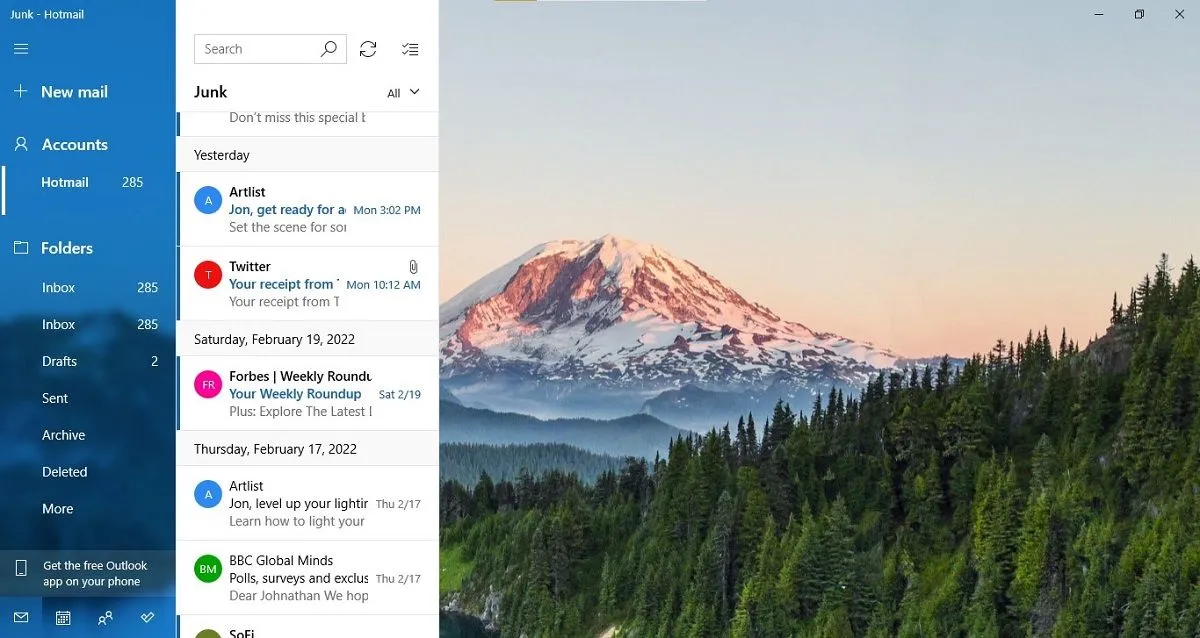 Tại Sao Gmail Vượt Trội Hơn Hẳn Outlook: 7 Lý Do Bạn Nên Chuyển Đổi Ngay