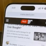 Thử nghiệm cuộn trang tự động trên iPhone để so sánh mức tiêu thụ pin của trình duyệt