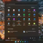 Thực đơn Start Windows 11 hiển thị các ứng dụng được cài đặt sẵn, một số có thể là bloatware làm chậm máy.