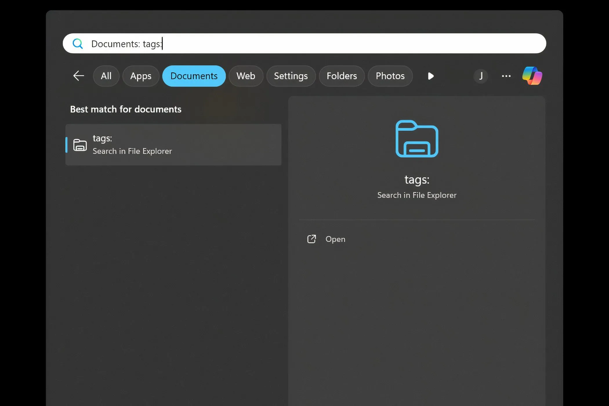 Tìm kiếm tài liệu bằng bộ lọc thẻ tag trong File Explorer