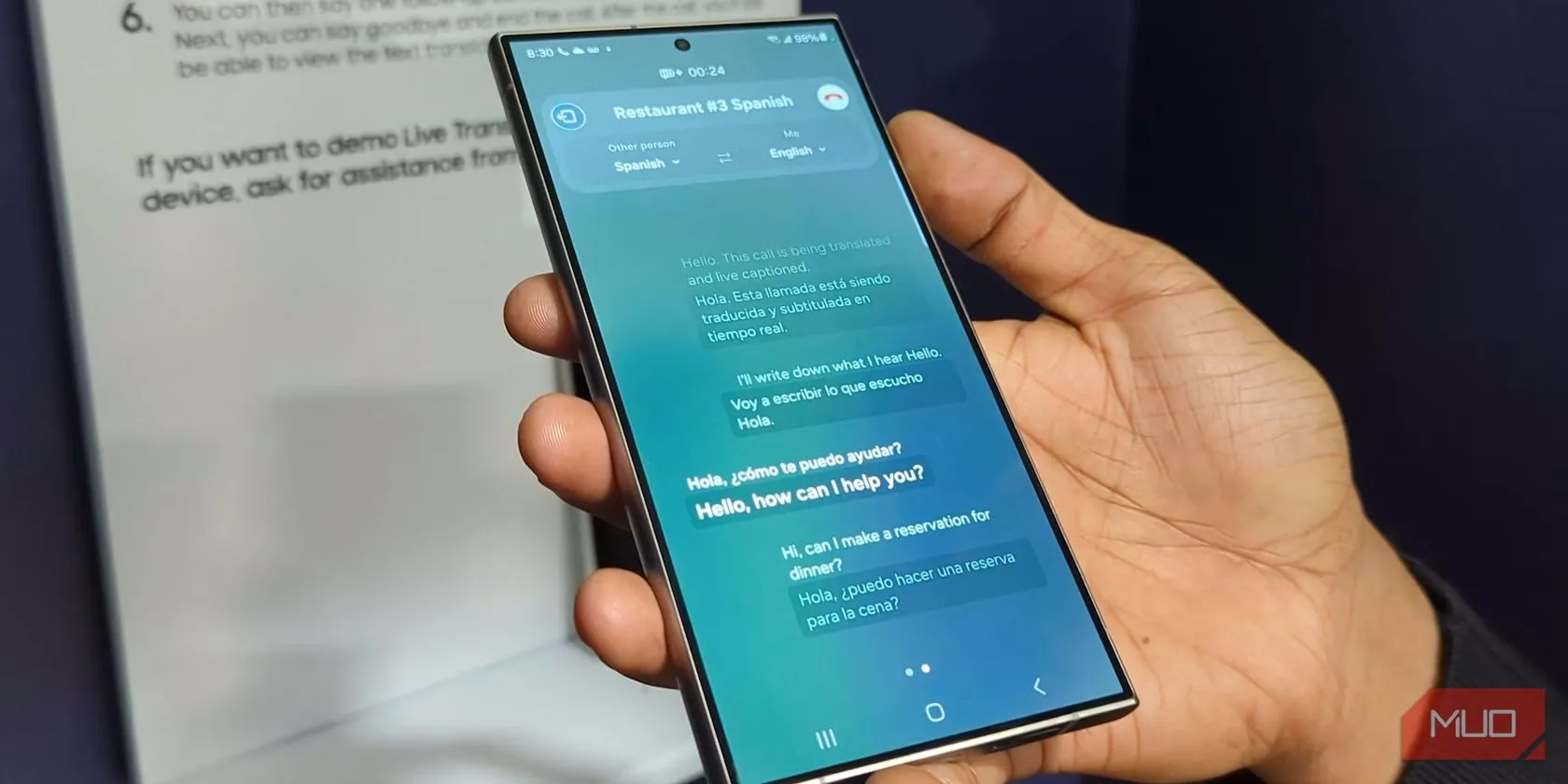 Tính năng dịch thuật trực tiếp Galaxy AI trên Samsung S24 Ultra, ví dụ về AI độc quyền hệ sinh thái