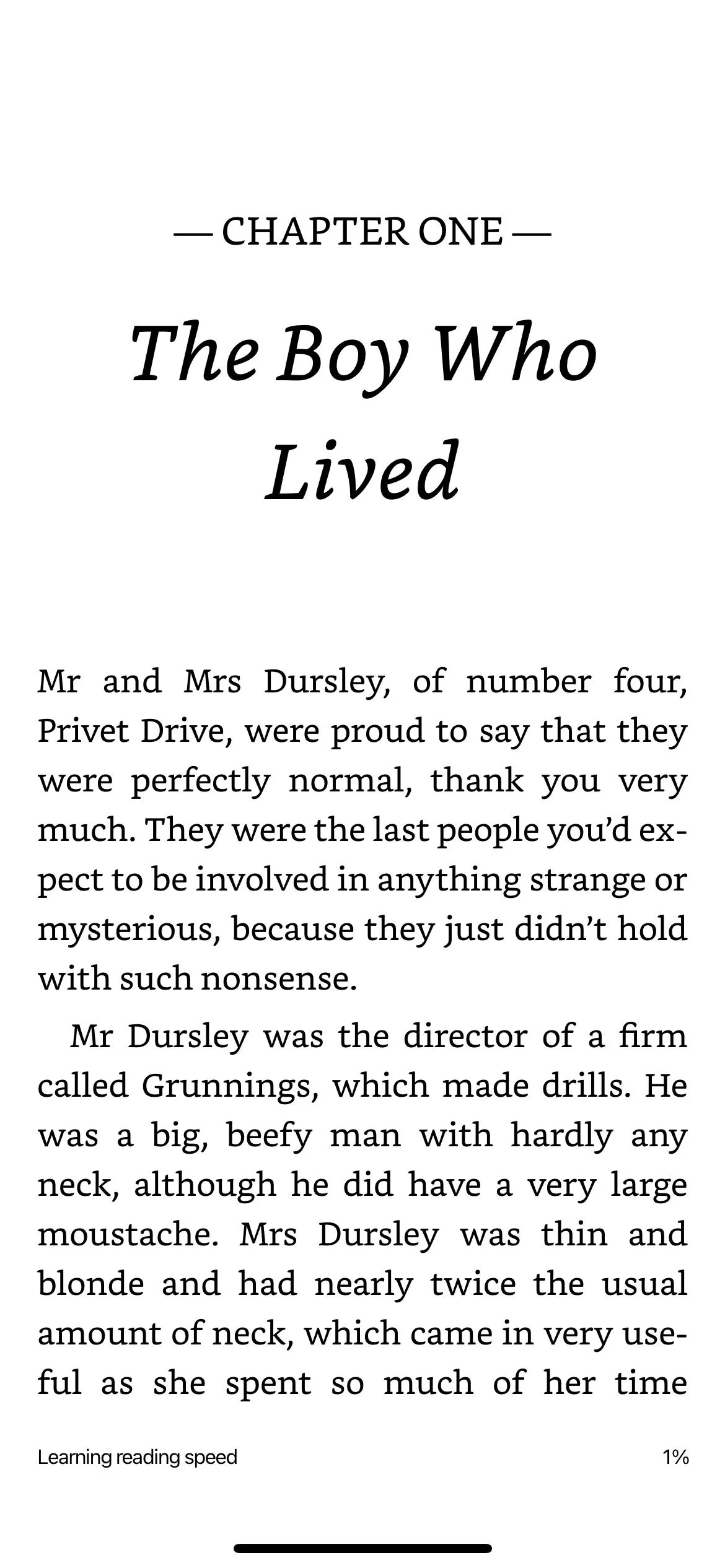 Trang đầu tiên của sách Harry Potter đang được đọc trên ứng dụng Amazon Kindle, hiển thị giao diện tùy chỉnh.