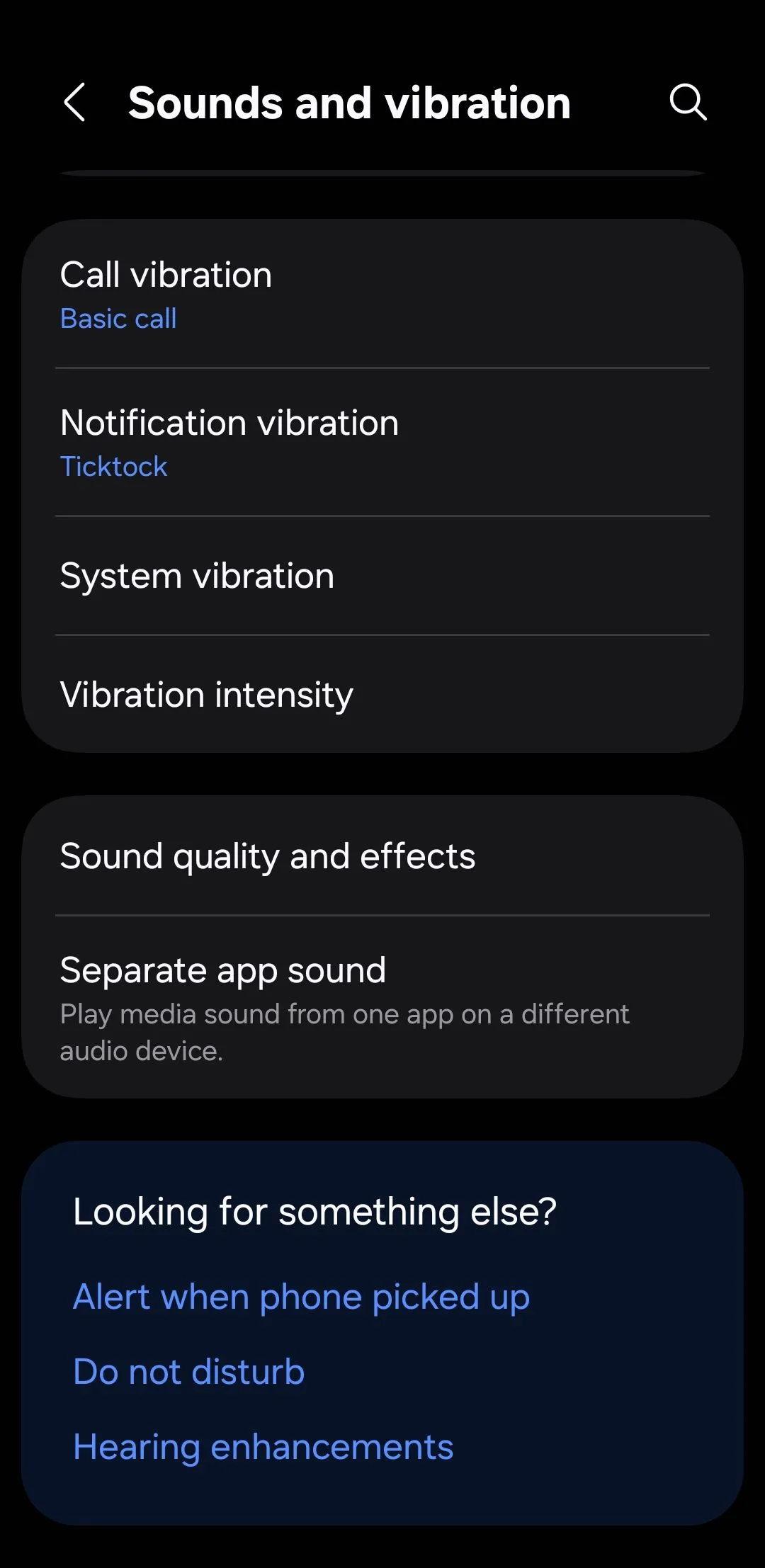 Tùy chọn cân bằng âm lượng (Loudness Equalization) trong cài đặt âm thanh One UI 7