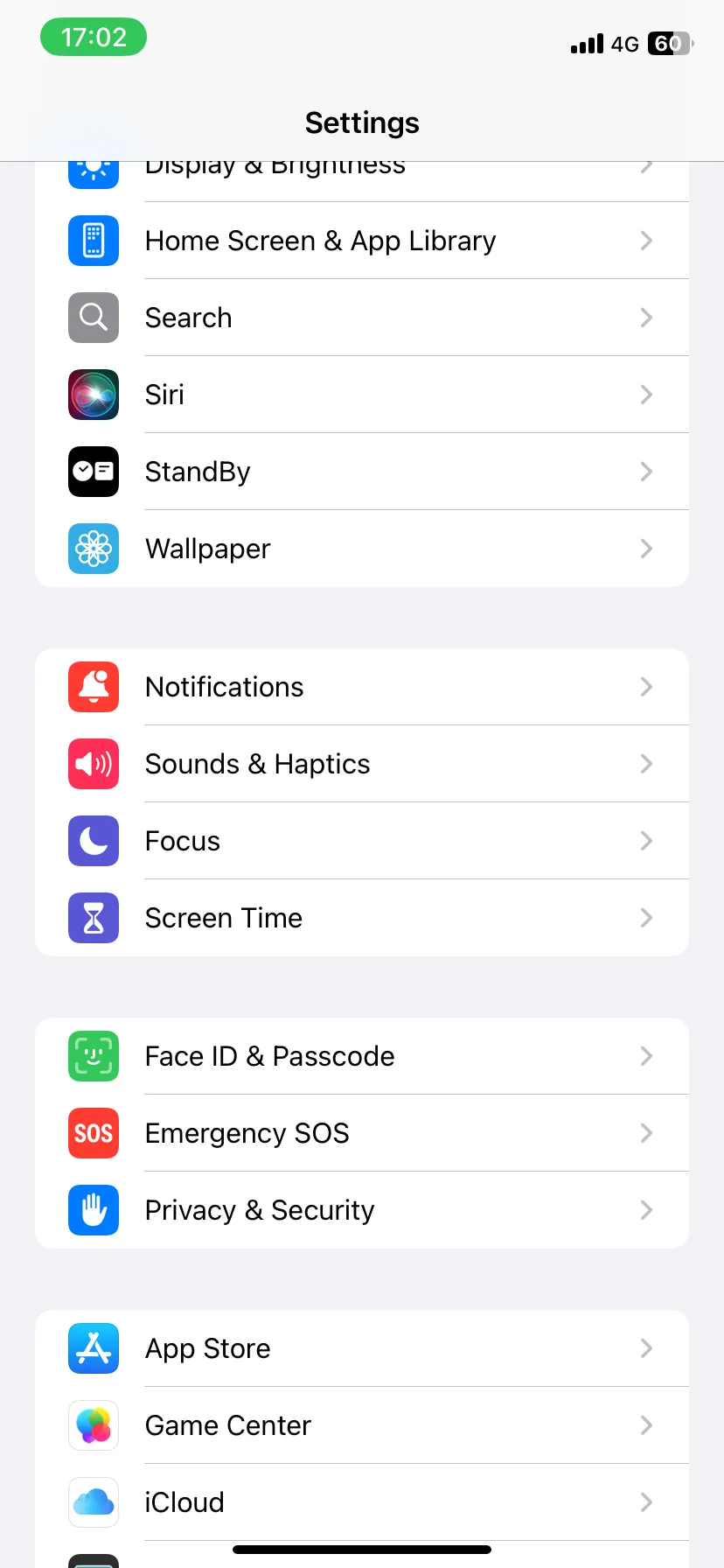Ứng dụng Cài đặt iPhone với tùy chọn Thông báo nổi bật